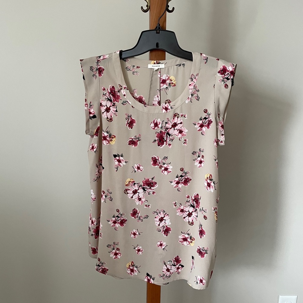 Floral blouse